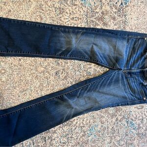 Ladies American Eagle Kick Boot Super Stretch jeans Size 6 regular, 30 inseam.